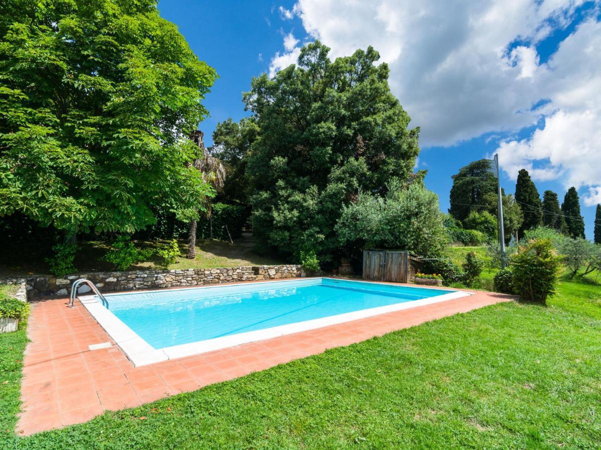 Belvilla By Oyo Plush Farmhouse With Swimming Pool Carmignano Oda fotoğraf